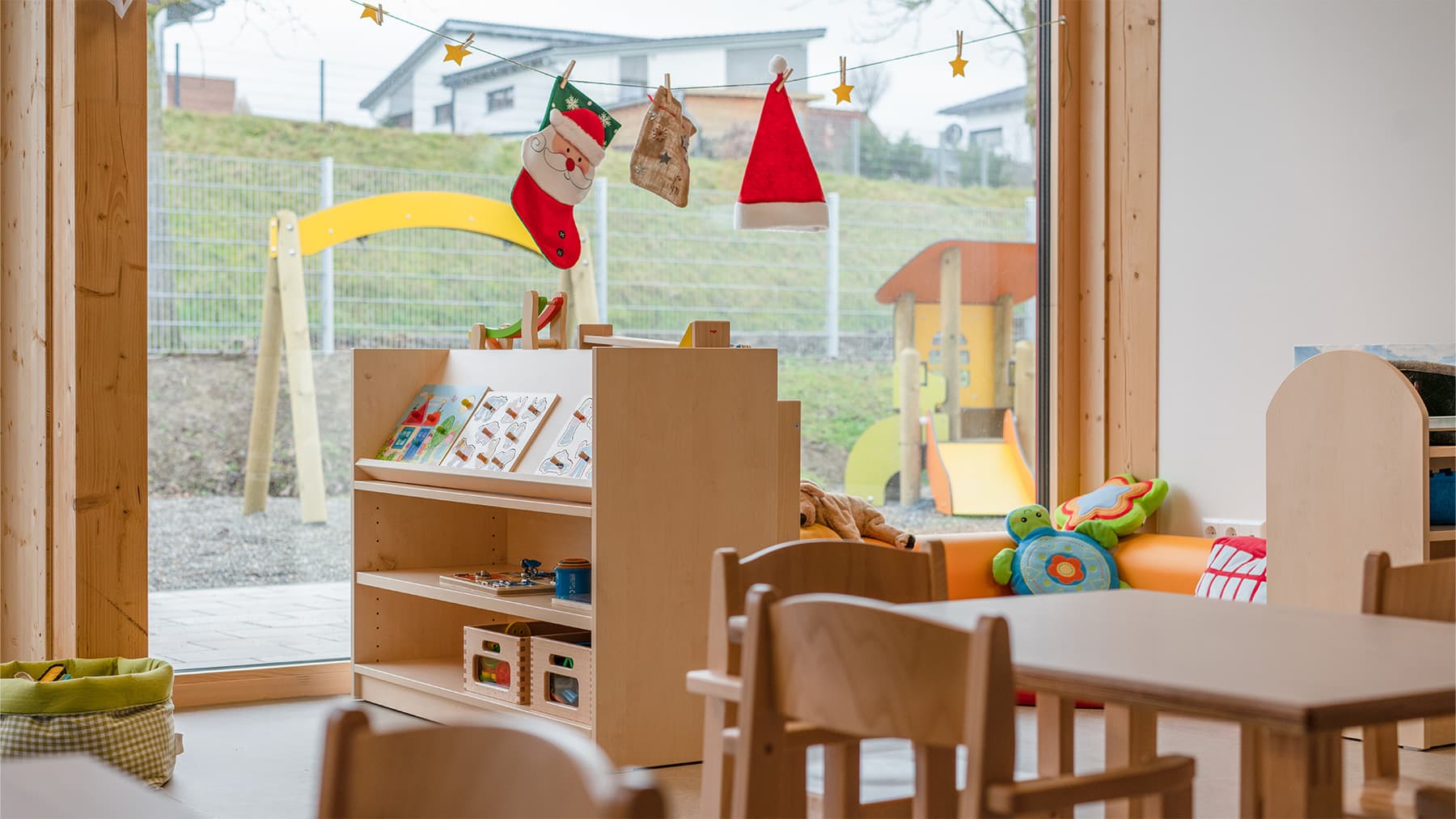 Innenansicht der Kinderkrippe Farbenspiel in Schrozberg