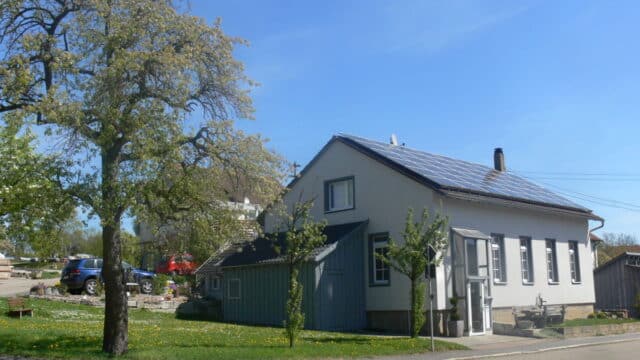 das-alte-schulhaus-von-bartenstein